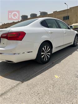 Kia Cadenza